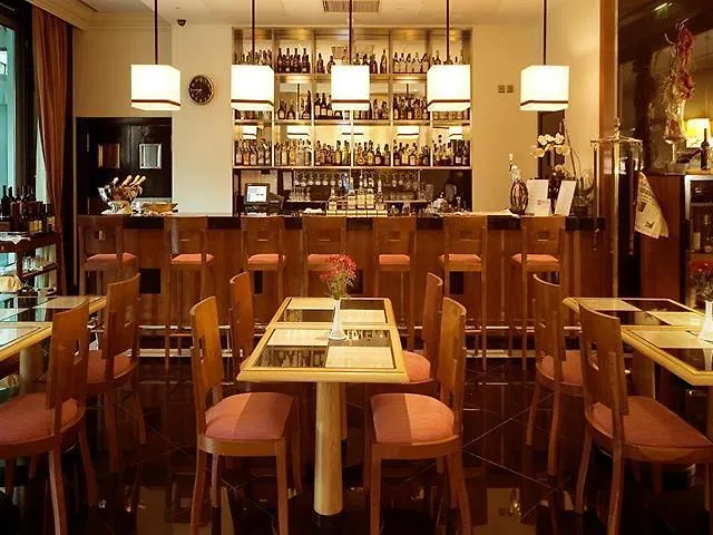 Hotel Real Oeiras Paco de Arcos 4*,